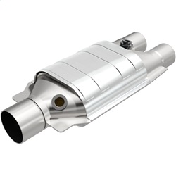MagnaFlow 49 State Converter 99067HM 99000 Series Universal Catalytic Converter Heavy Metal Loaded 2 in. Inlet/2.5 in. Outlet Dual/single Oval L-12 in. W-7 in. Overall Length 16 in. 49 State 