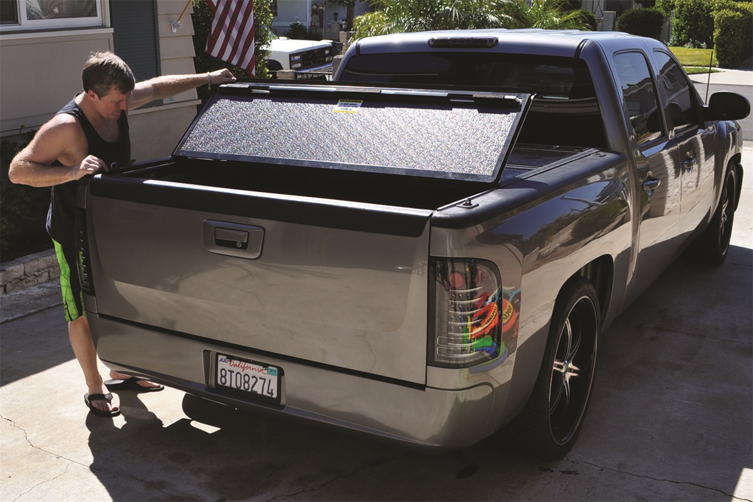 BAK Industries BAK Industries 126125 Truck Bed Cover Fits 15 Canyon Colorado