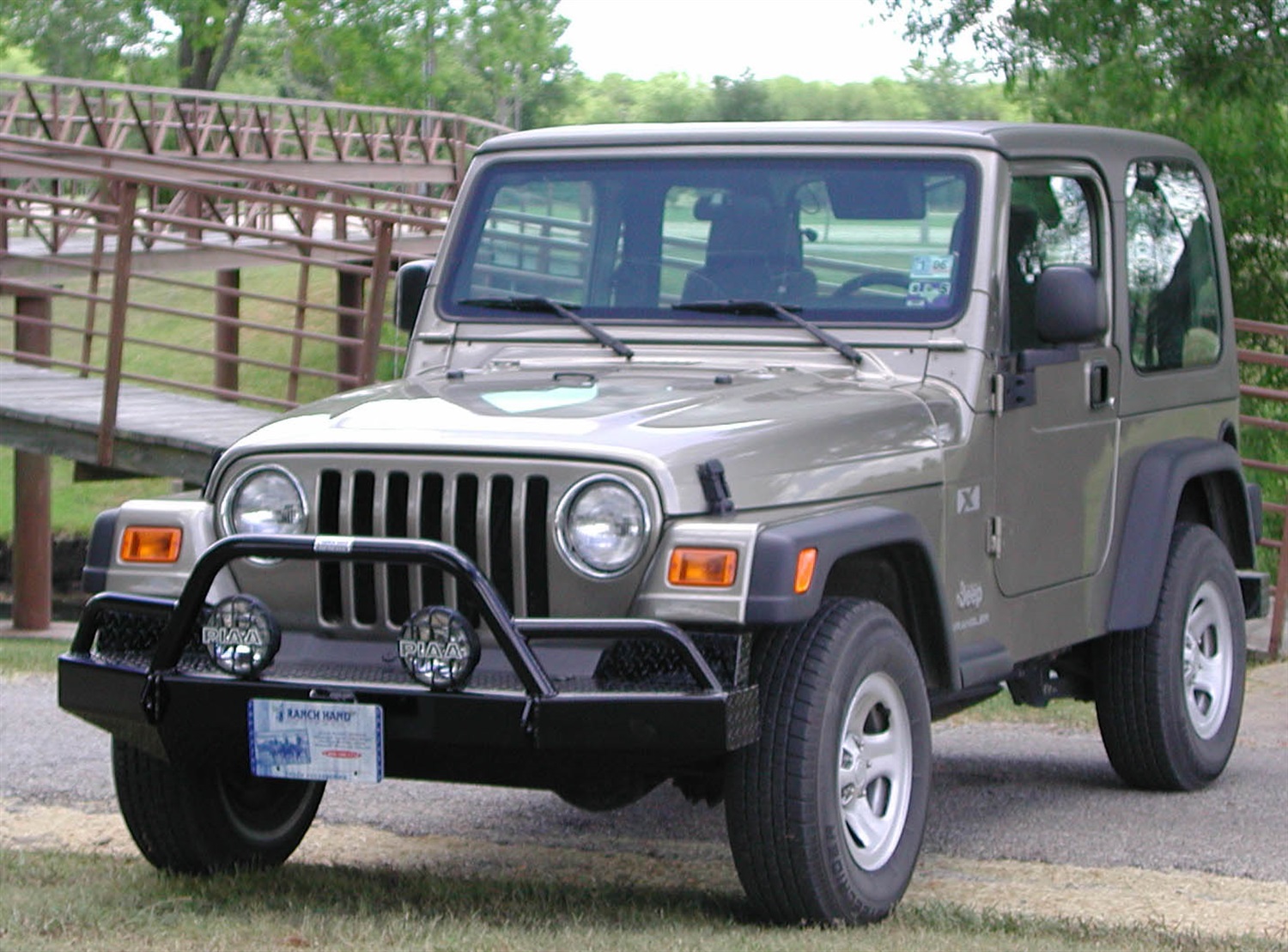 Ranch Hand Ranch Hand BTJ971BLR BullNose; Front Bumper Replacement Fits 97-06 Wrangler (TJ)