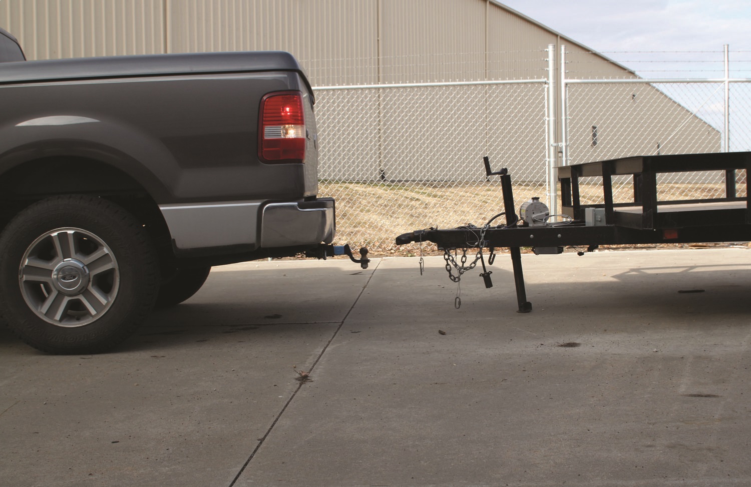 Hopkins Towing Solution 50002 Smart Hitch Camera And Sensor System
