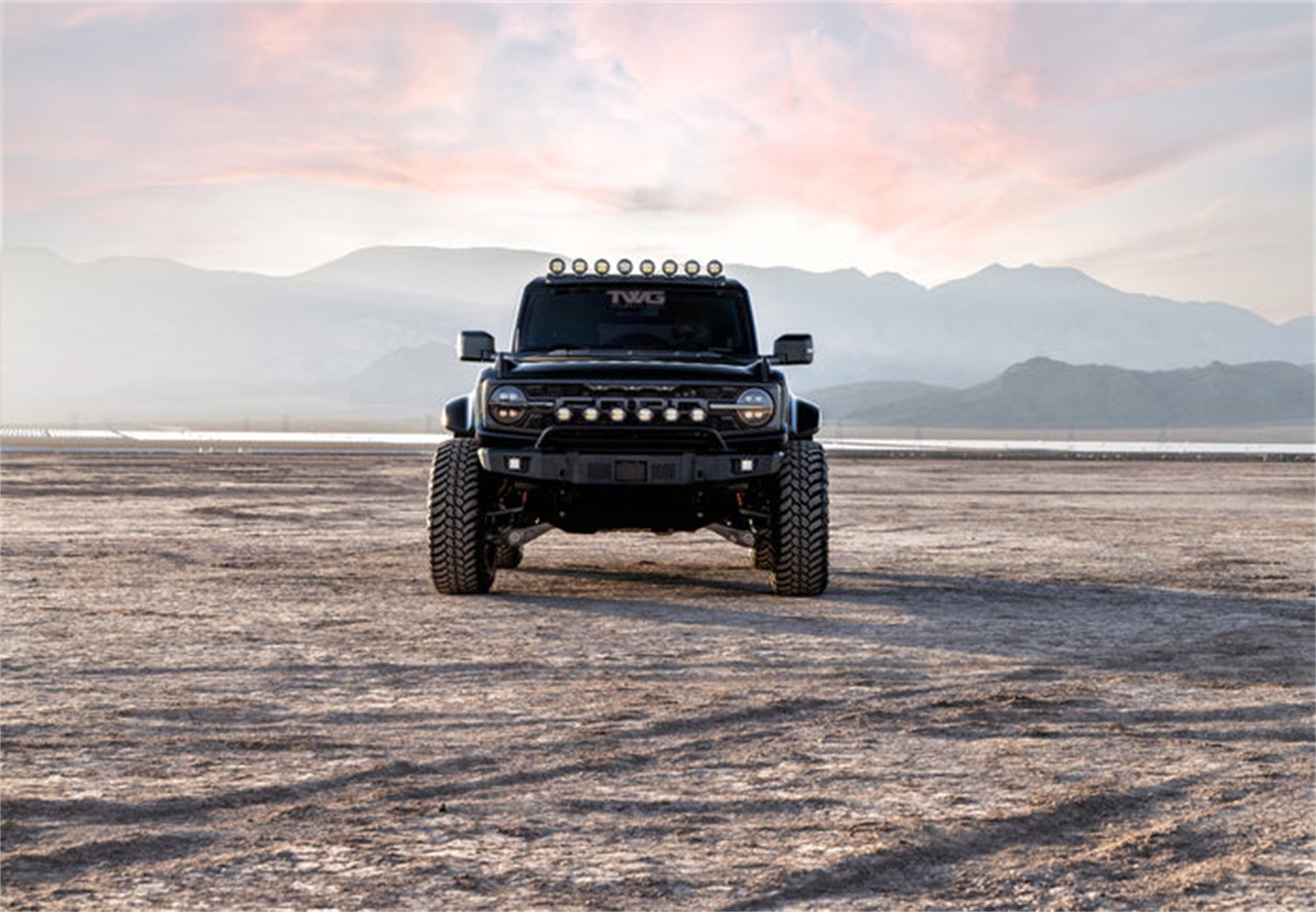 2021-2023 Ford Bronco Odyssey Front 2