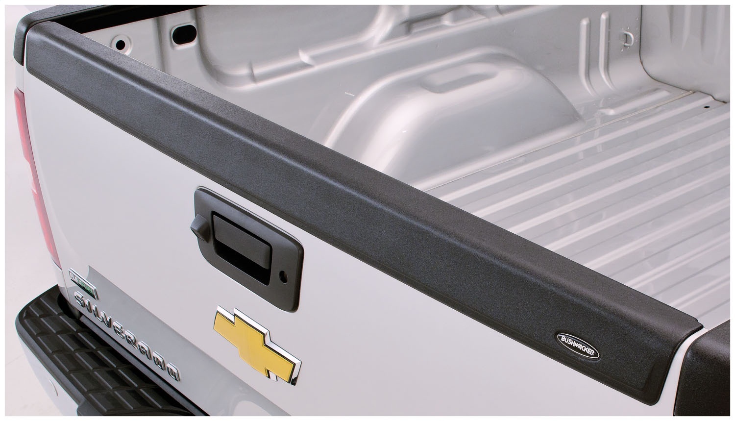 07-11 Gmc Tailgate Cap OE 2