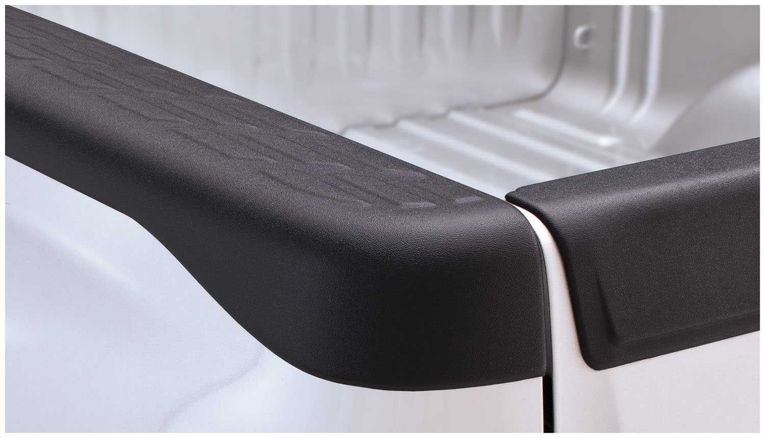 Bushwacker OE-Style Bed Rail Caps for 07-13 for Sierra 1500 Bushwacker OE-Style Bed Rail Caps for 07-13 for Sierra 1500