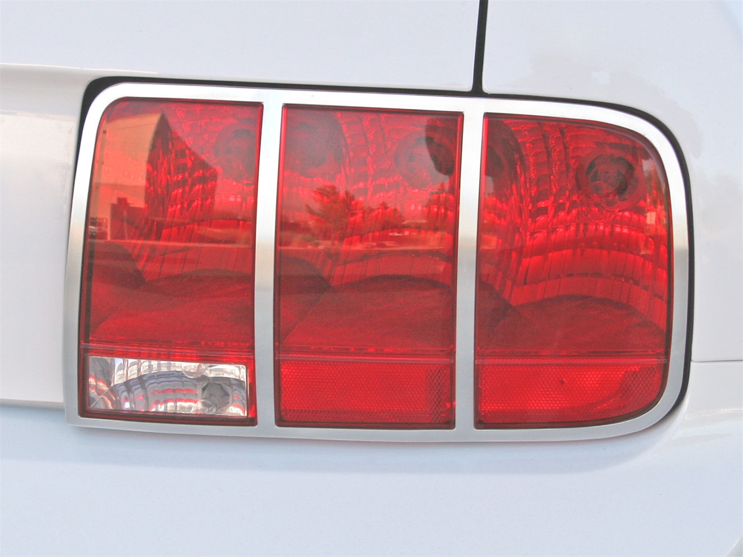 Drake Muscle 5R3Z-13489-B Tail Lamp Bezels Fits 05-09 Mustang