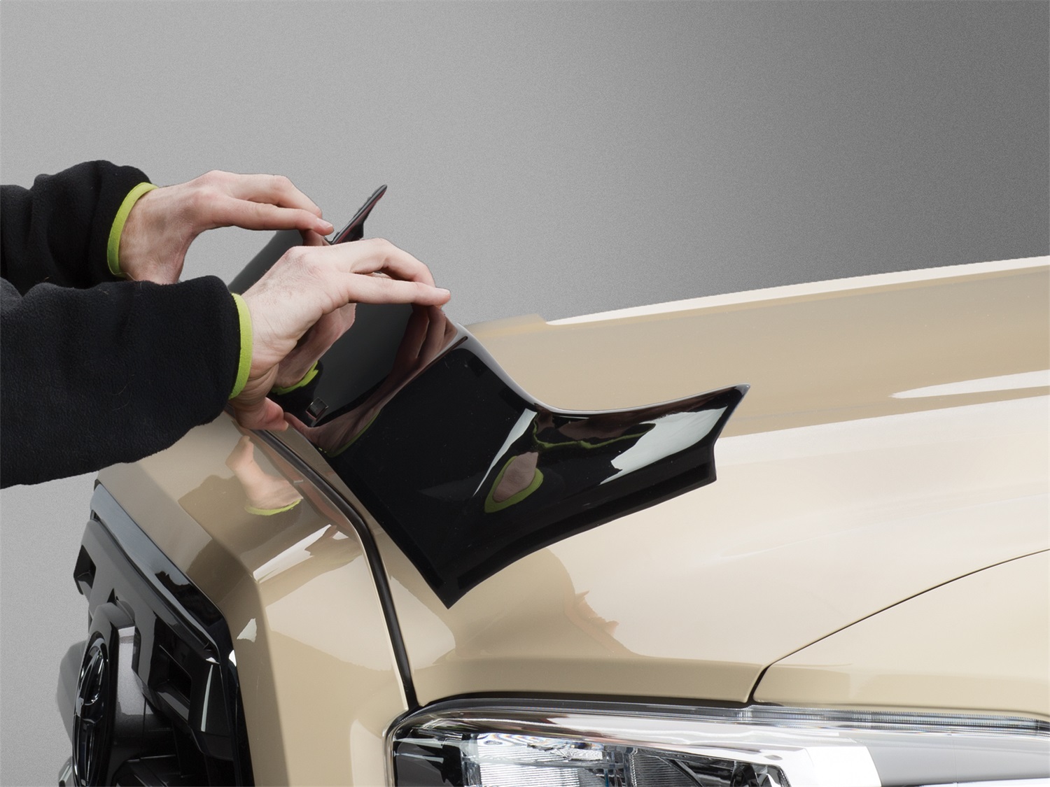 Weathertech - 55000 - Hood Protector