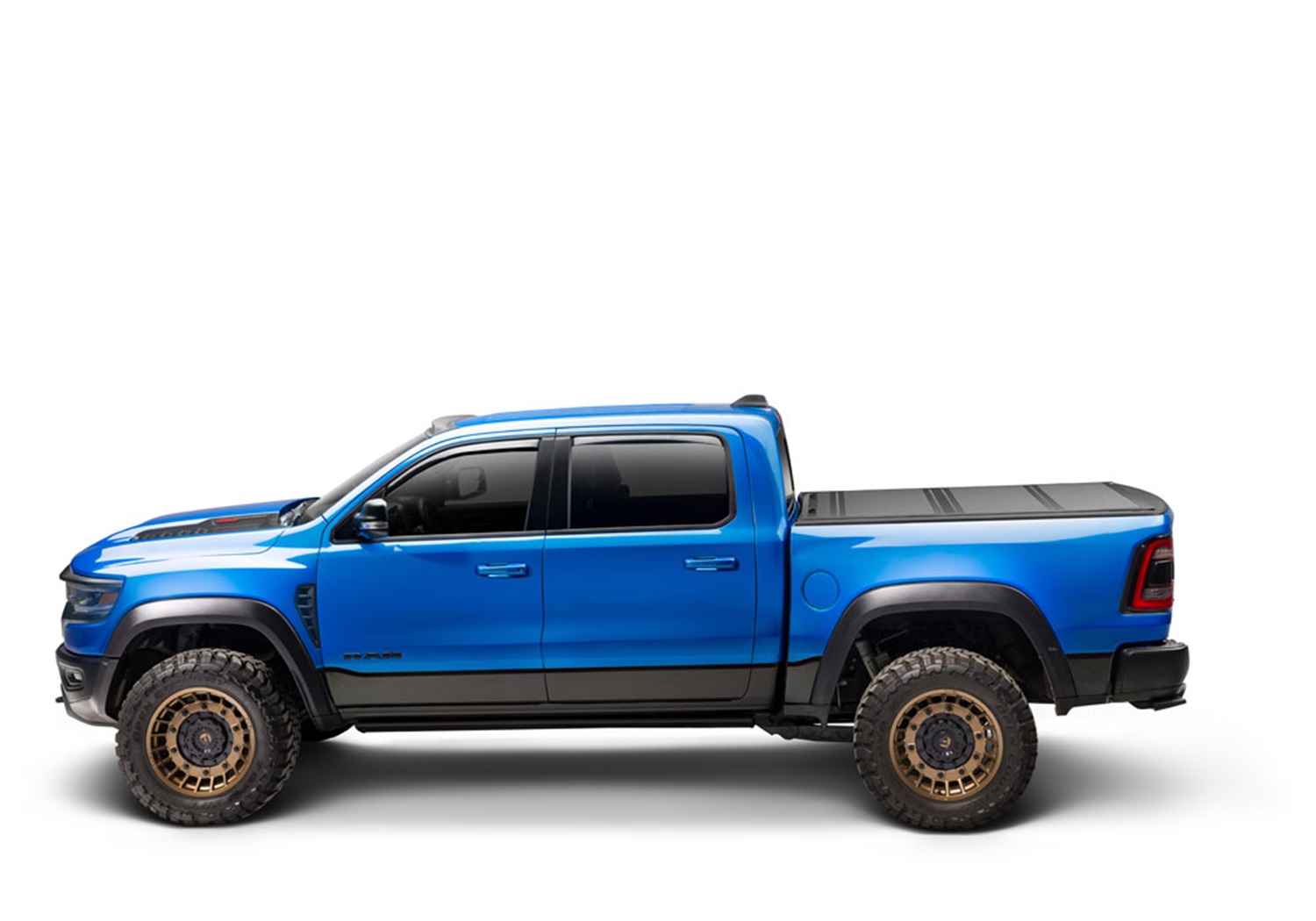 Nissan Frontier (6 Ft) 2022-23 With 6