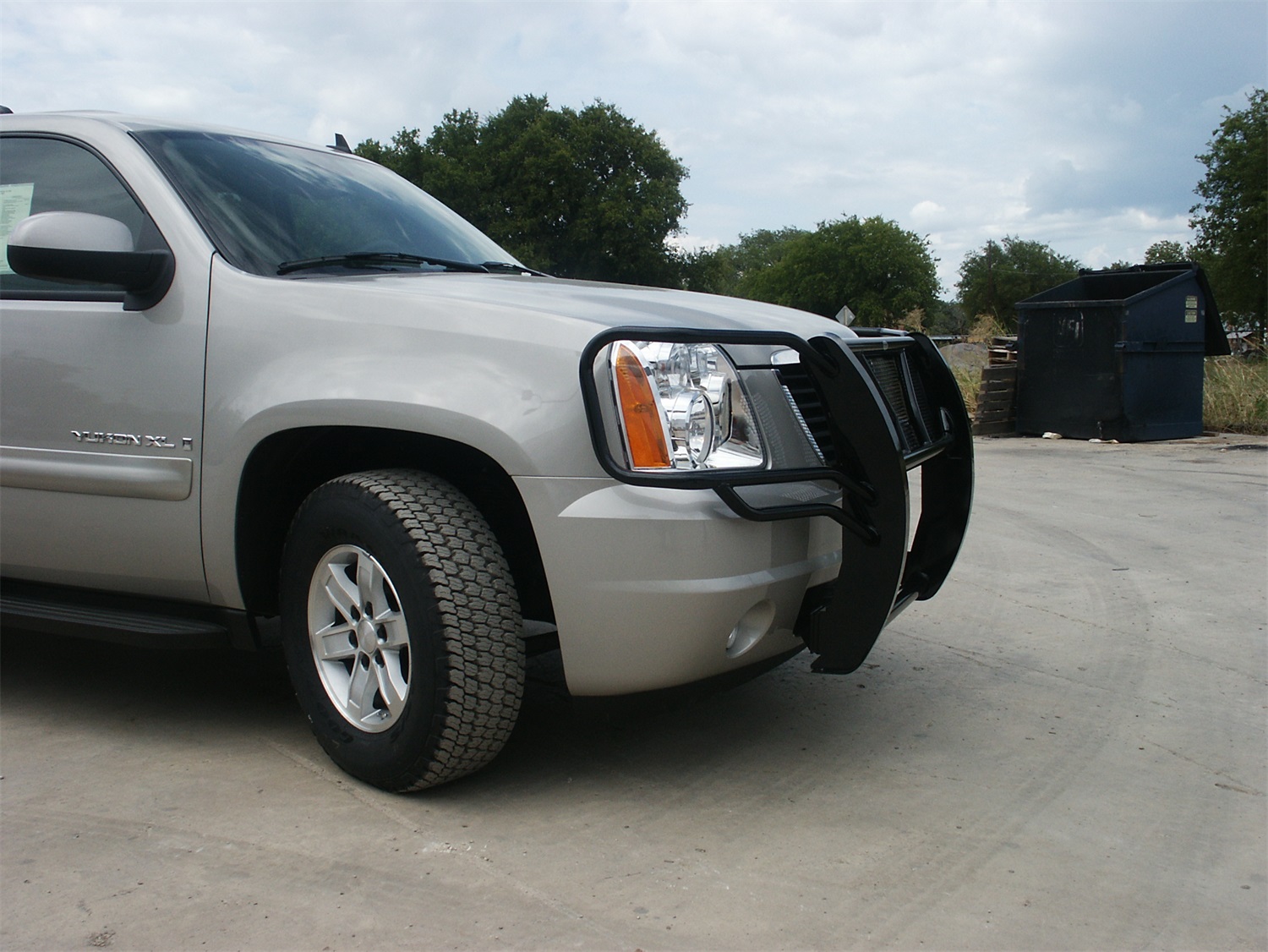 Frontier Truck Gear 200307003 Grill Guard Fits 0714 Yukon Yukon XL