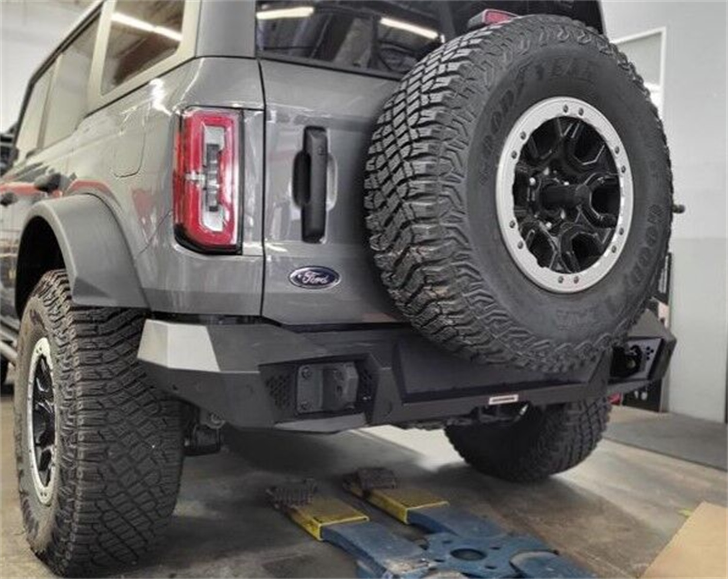 Trailline Rear Full Width Bumper - 2