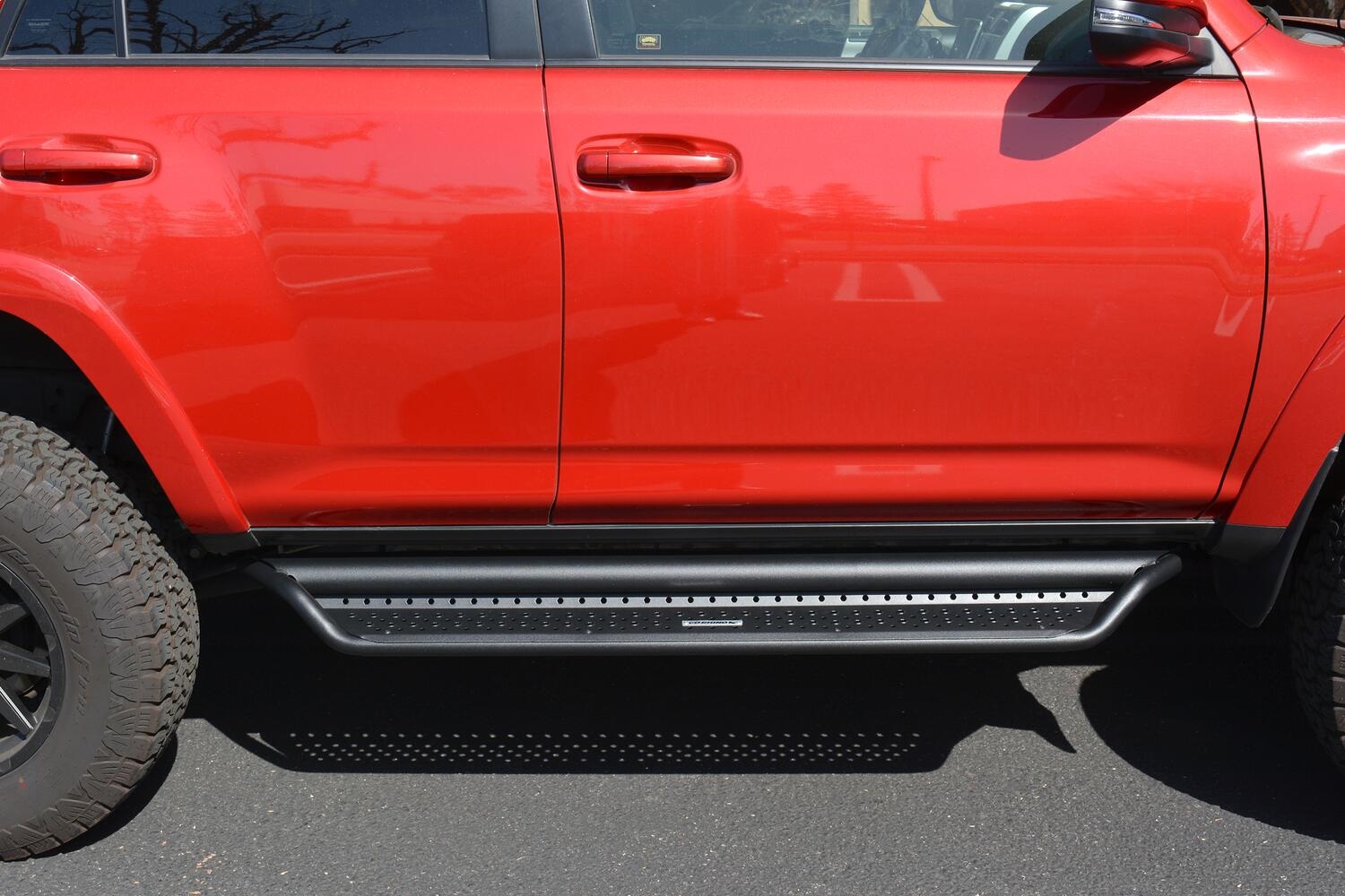 Dominator Xtreme D1 Sidesteps - Com 3