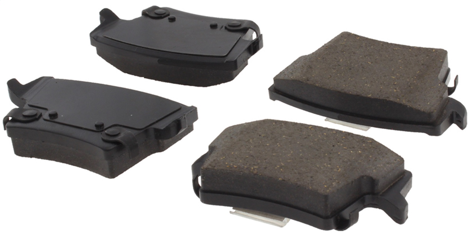 StopTech 308.10572 Street Brake Pads Fits 05-21 300 Challenger Charger Magnum
