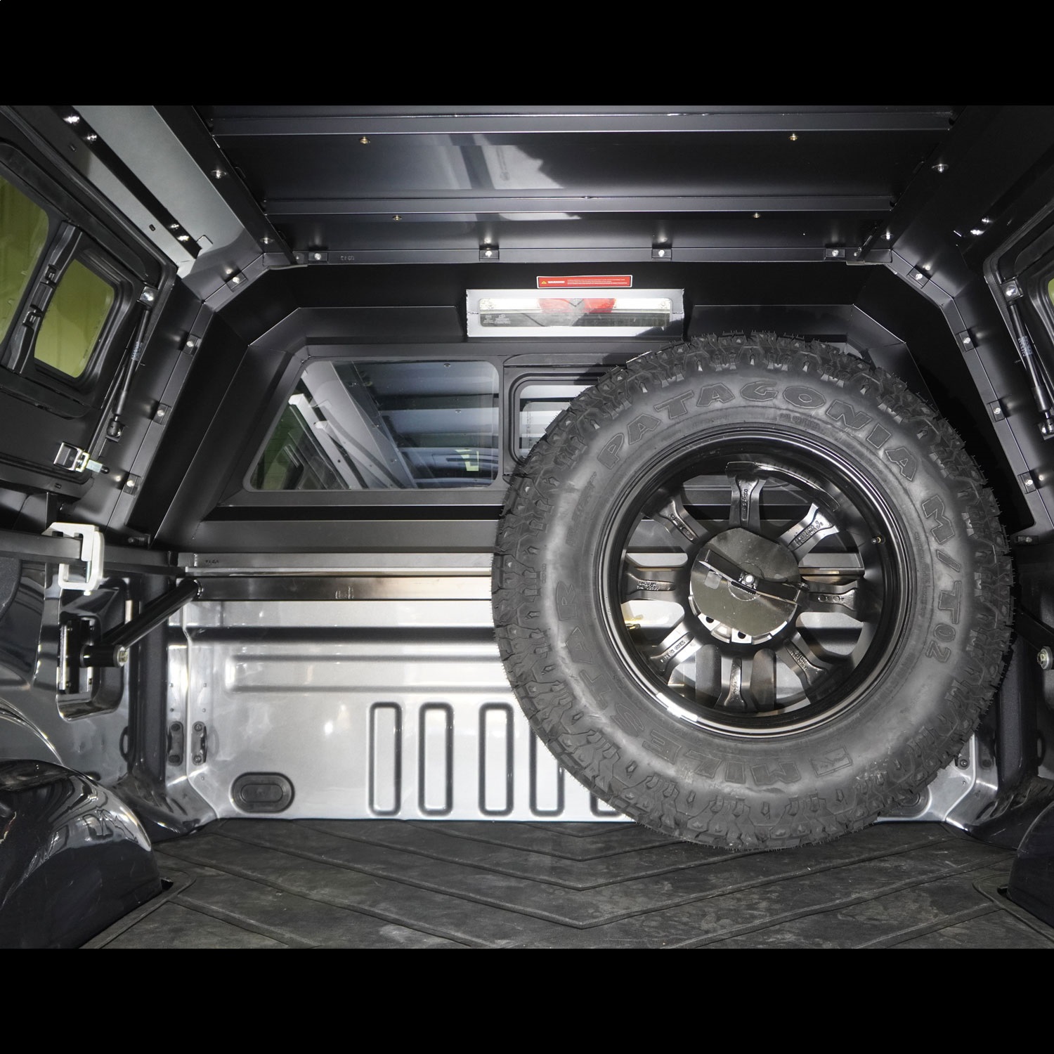 17>f250/f350 Spare Tire Mnt 2
