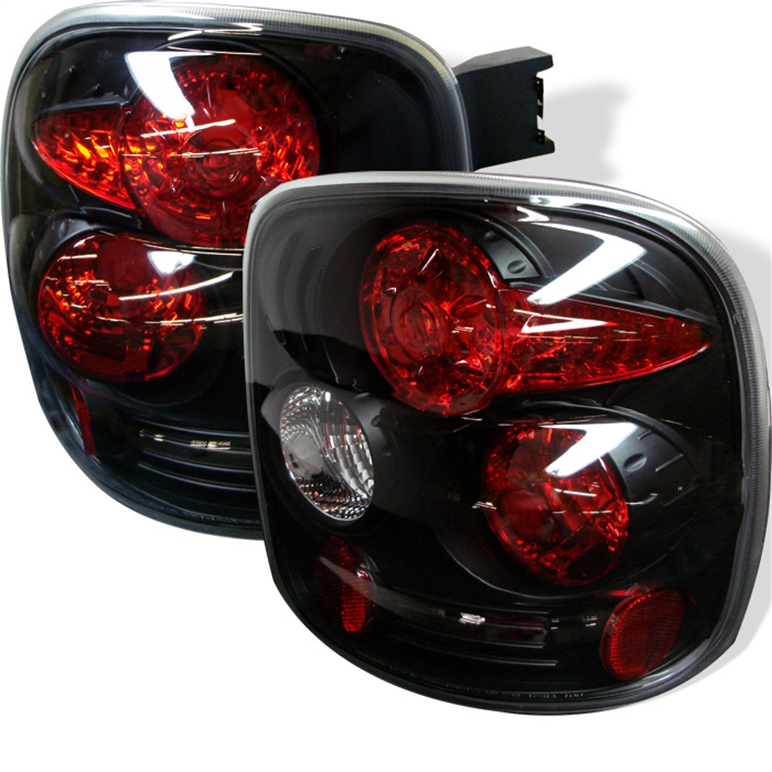 Spyder Auto 5002105 Euro Style Tail Lights Fits 99-04 Silverado 1500